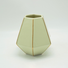 Décoration d'ameublement Vase en céramique de table Décoration de bureau Vase en céramique jaune polyédrose
