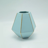 Décoration d'ameublement de table Vase en céramique décoration de bureau polyédrose Wathet Vase en céramique