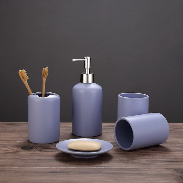 Ensemble personnalisé cinq hôtels à usage familial salle de bain accessoires sanitaires accessoire de salle de bain ensemble de salle de bain en céramique