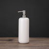 Ensemble de bouteille de douche simple cinq accessoires de salle de bain sanitaire de salle de bain Ensemble d'accessoires de salle de bain en céramique